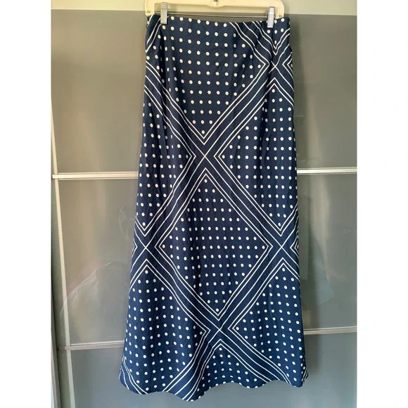 Abercrombie & Fitch Midi Rise Maxi Skirt Navy Blue Polka Dot Geometric Medium - Picture 9 of 10